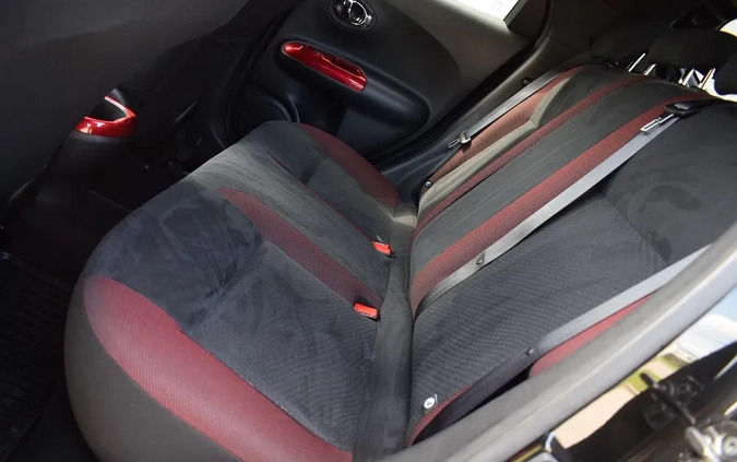 Nissan Juke cena 49900 przebieg: 183251, rok produkcji 2015 z Mieroszów małe 562